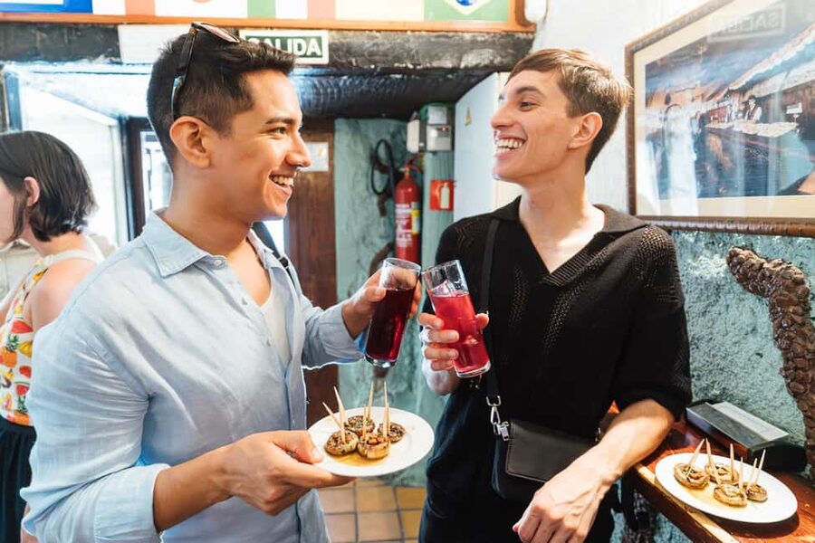 Madrid: Food Walking Tour with Drink and Local Guide - Four stops, not one oversized meal