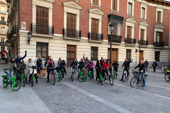 Madrid Fun and Sightseeing Bike Tour - Temple of Debod and Parque del Oeste