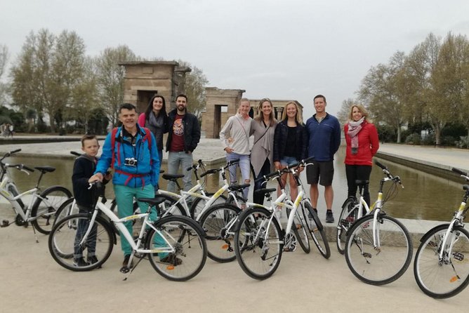 Madrid Fun and Sightseeing Bike Tour - Bikes, group size, and safety