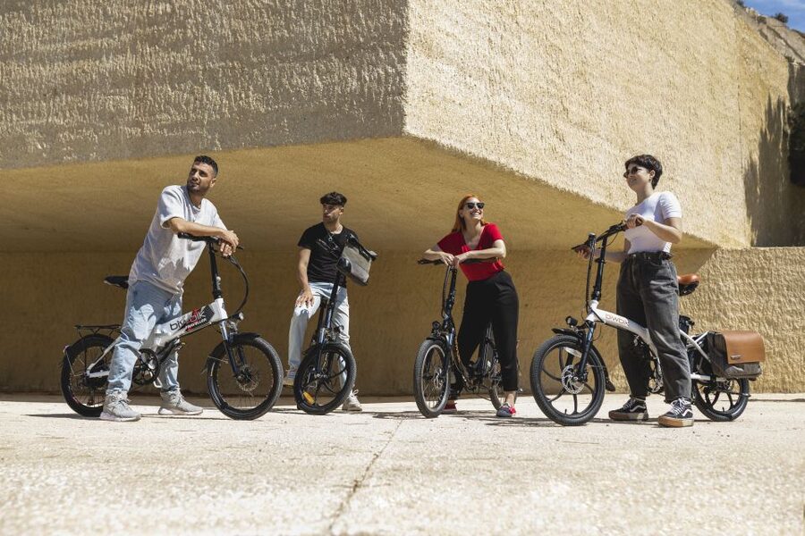 Madrid: Guided Electric Bike Tour. City center & Retiro Park - Price and overall value at $44
