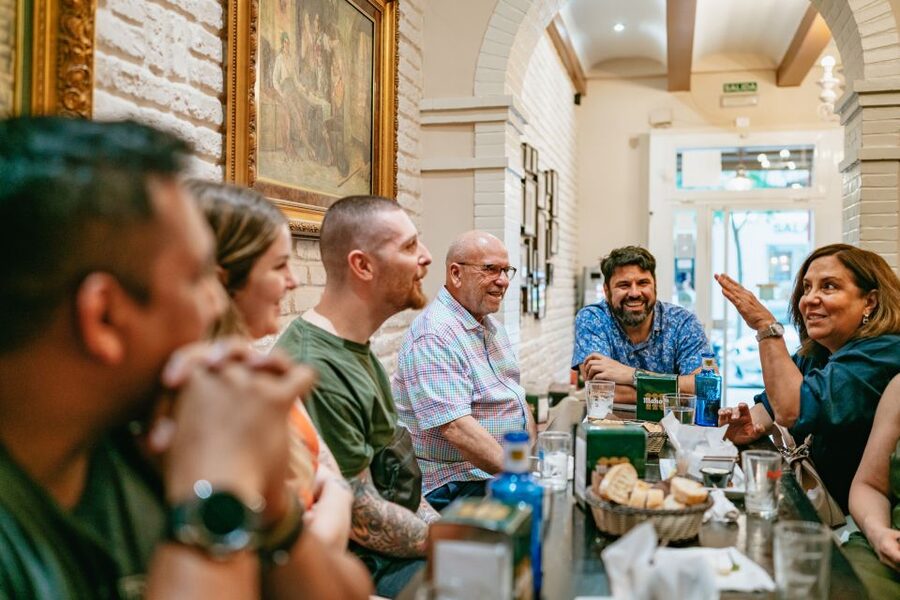 Madrid: Guided Tapas Tour with Tastings and Drinks - Why the guide matters here