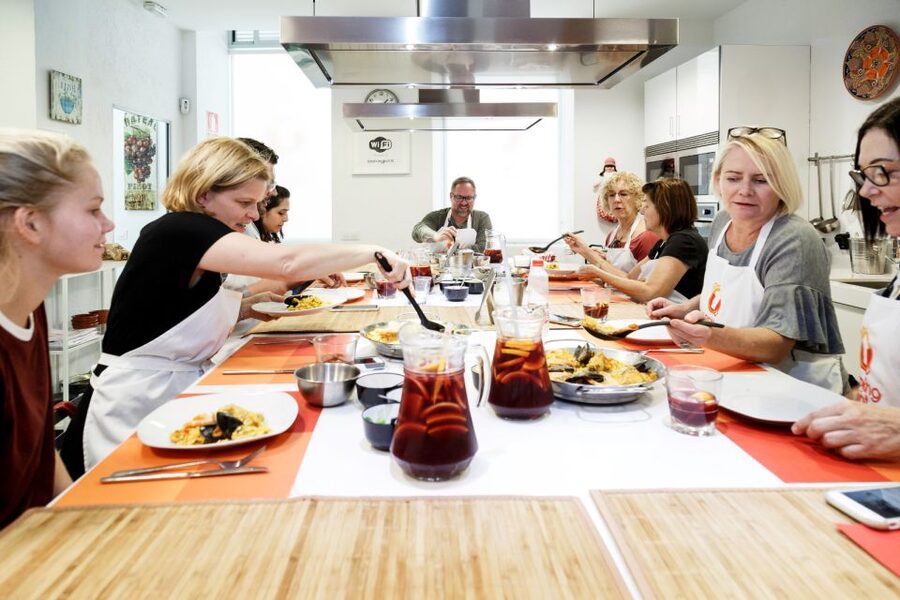 Madrid: Half-Day Spanish Cooking Class - What the four hours feel like