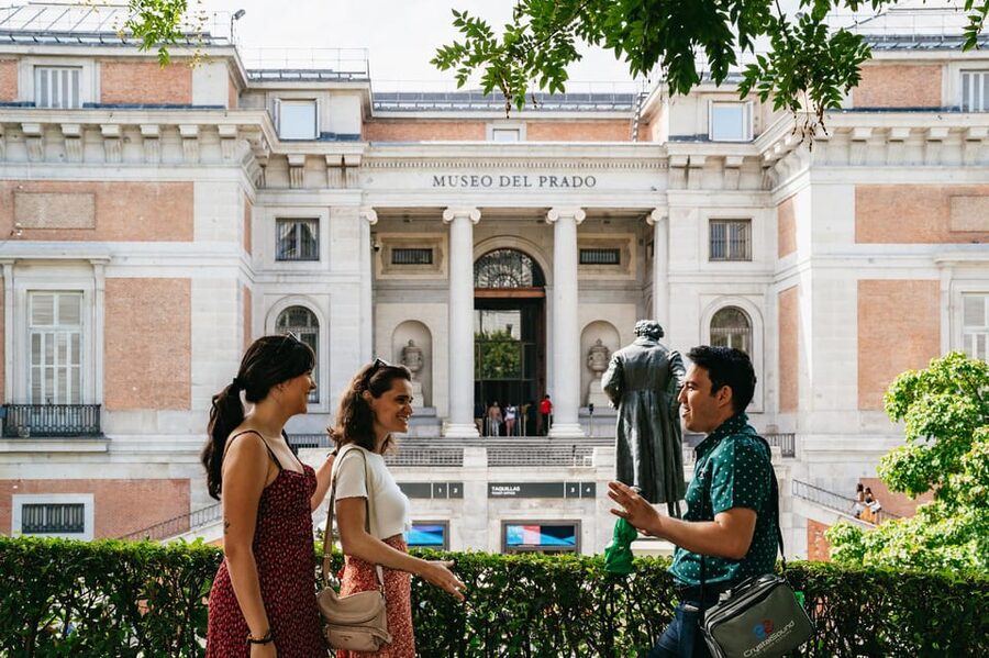 Madrid Highlights + Entrance to Prado Museum - Plaza Mayor, Puerta del Sol, and Plaza de Oriente
