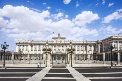 Madrid Highlights Tour with Santiago Bernabeu Stadium Entrance