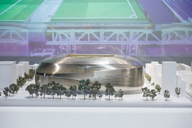 Madrid Highlights Tour with Santiago Bernabeu Stadium Entrance - Gran Via, Plaza de España, and the city’s grand avenues