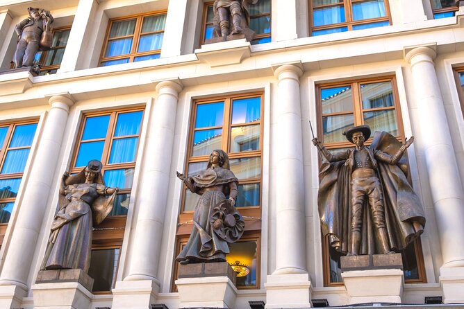 Madrid (Historical Centre) Scavenger Hunt and Self-Guided Tour - How the Explorial app shapes the experience