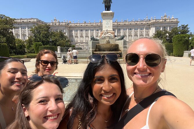 Madrid (Historical Centre) Scavenger Hunt and Self-Guided Tour - Two hours, but no need to hurry
