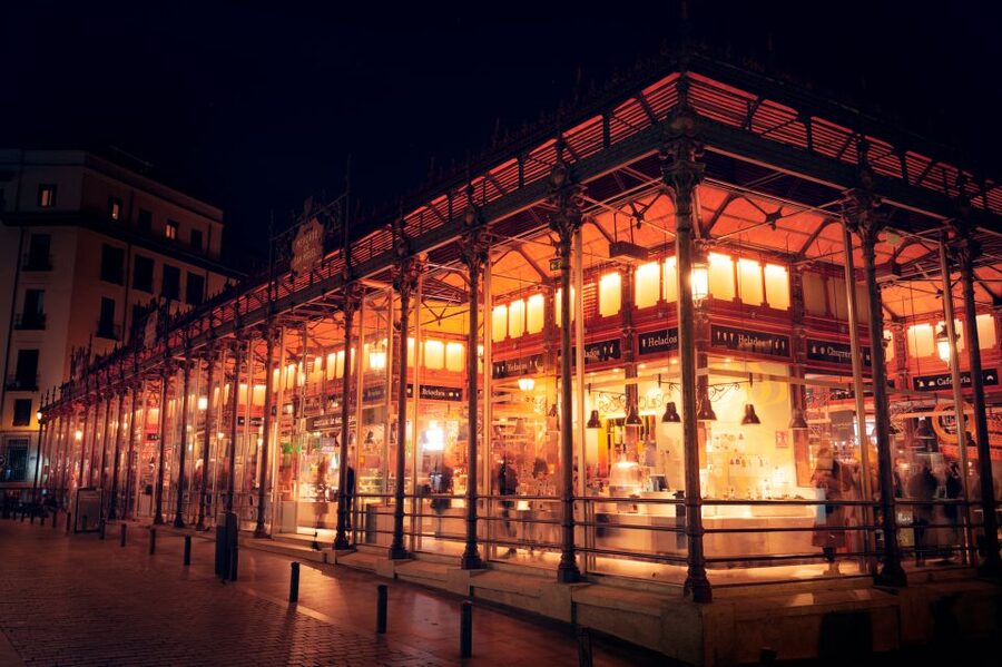 Madrid: History, Bites & Sips – An Intimate Tour Since 2018 - What Abel brings to the walk