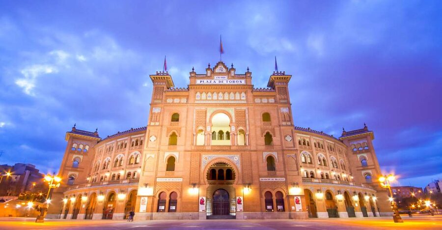 Madrid: Las Ventas Bullring Tour with Audio Guide - What Las Ventas reveals about Madrid