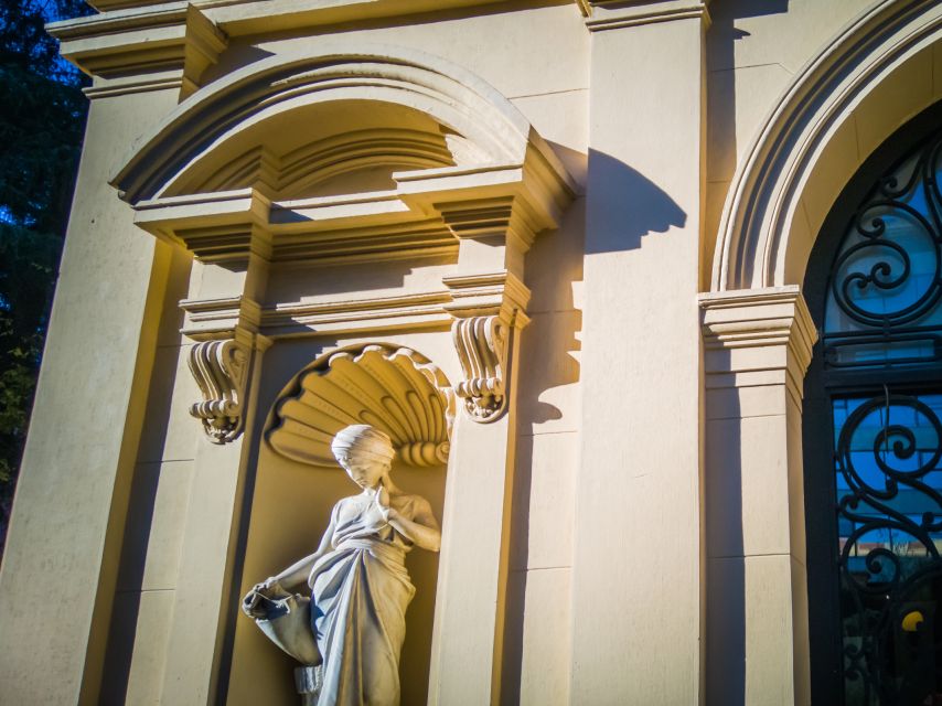 Madrid: Lázaro Galdiano Museum Entry Ticket with Audio Tour - Using the Ticket and Audio App