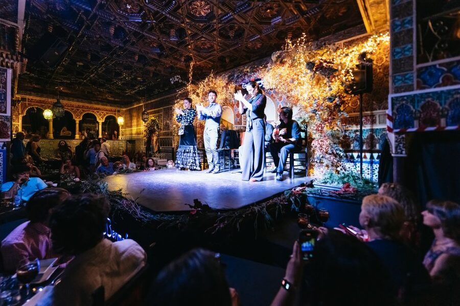Madrid: Live Flamenco Show with Food and Drinks Options - Price and what you really get for $33