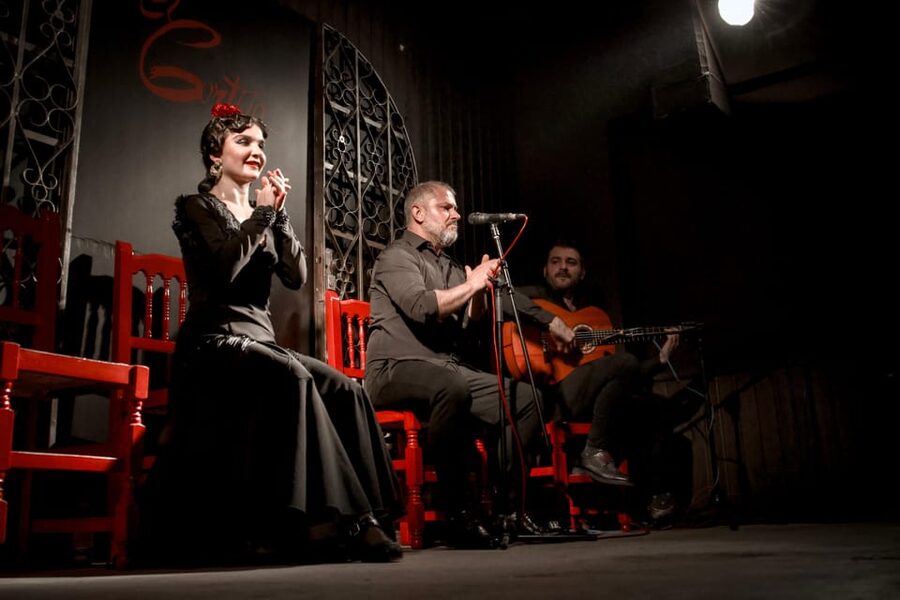 Madrid: Local Flamenco Show at El Cortijo - Choosing between the four ticket options