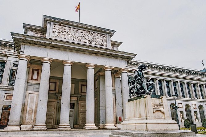 Madrid Old City Guided Exclusive Guided Walking Tour - Real Casa de Postas and Puerta del Sol