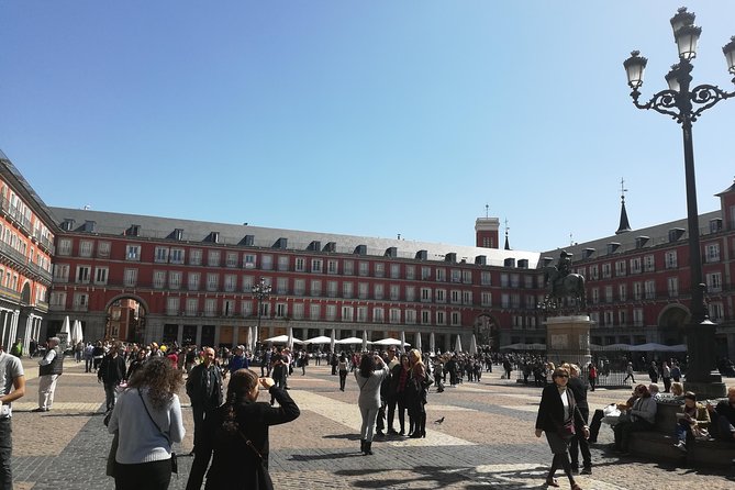 Madrid Old Town Private Walking Tour - The best view of Madrid’s cathedral