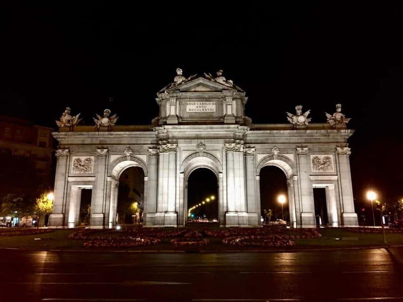Madrid on foot: From Debod to Retiro - Plaza Mayor and four centuries of public life