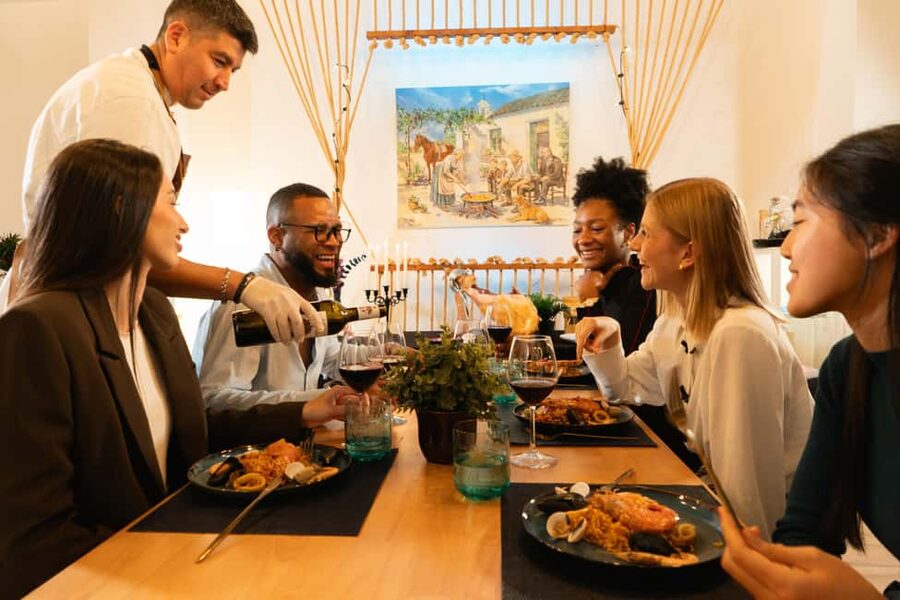 Madrid: Paella and Sangria Workshop with Tapas - Who will enjoy this class most?