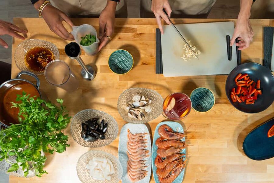 Madrid: Paella and Sangria Workshop with Tapas - How good is the value at $79?