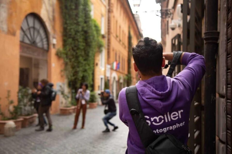 Madrid: Photoshoot in Plaza Mayor - What you receive after the session