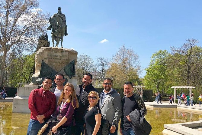Madrid: Prado Museum and El Retiro Park Guided Tour - Walking the Paseo del Prado to the museum