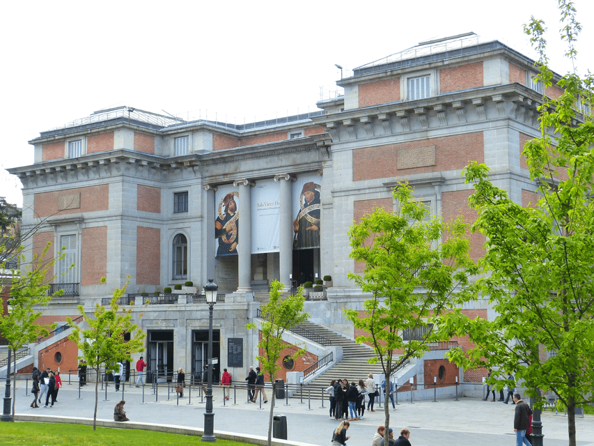 Madrid: Prado Museum and El Retiro Park Guided Tour - Practical details that can save you trouble