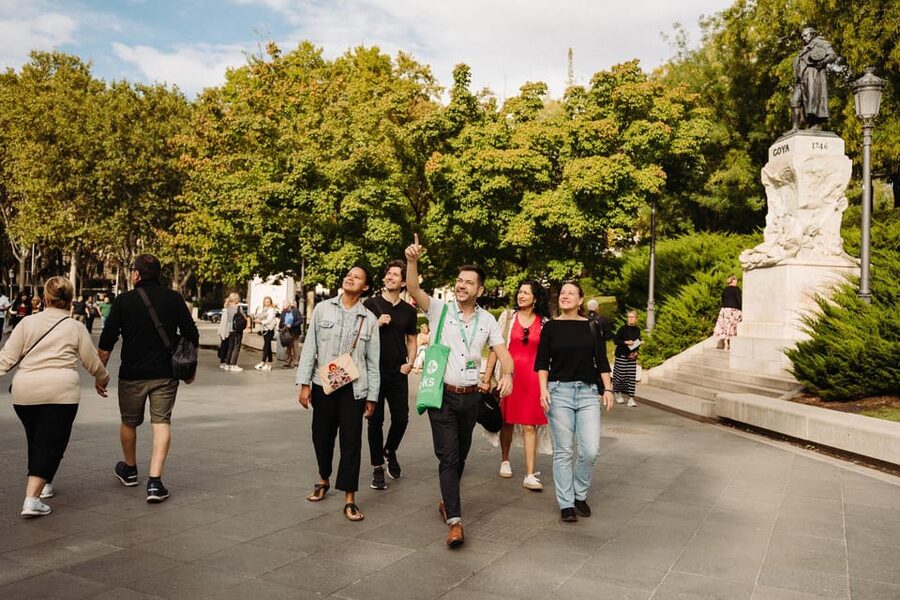 Madrid: Prado Museum & Lunch at World’s Oldest Restaurant - Walking Las Letras and Plaza Mayor