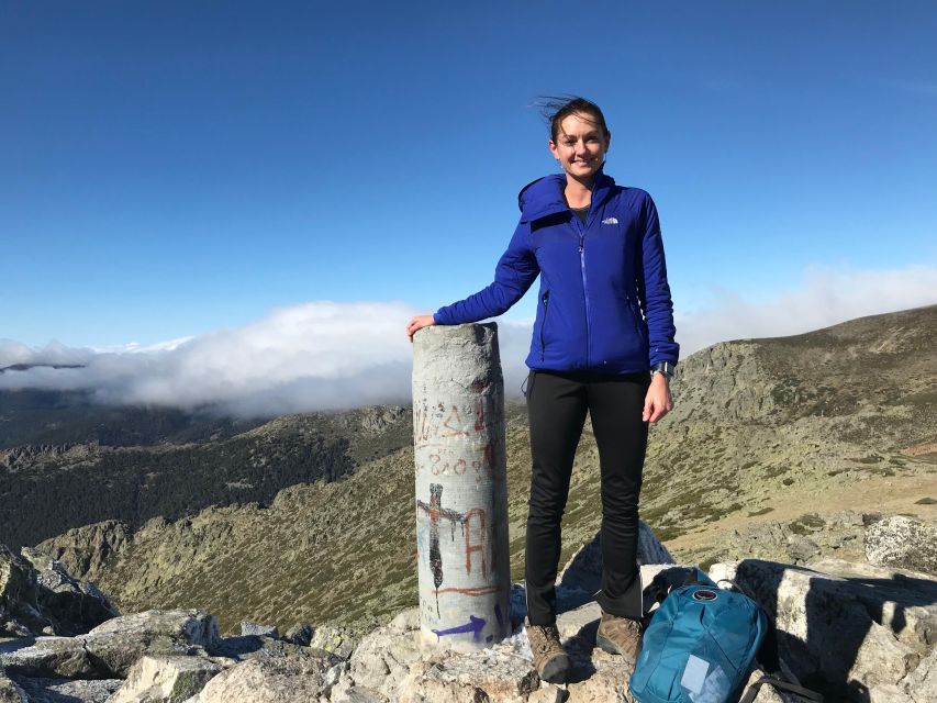 Madrid: Private Hiking Tour in La Pedriza NP with Transport - What your guide adds to the walk