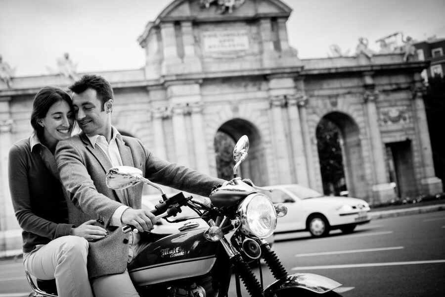 Madrid: Private Photo Shoot and Professional Images - Why a Madrid photo session can be worth the cost
