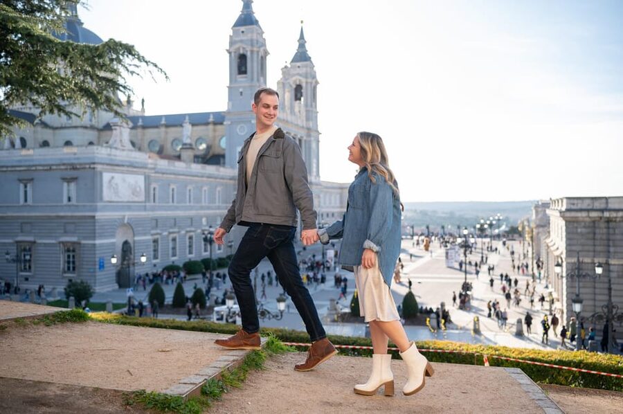 Madrid: Private Photoshoot with a Professional Photographer - Meeting near Madrid’s royal center