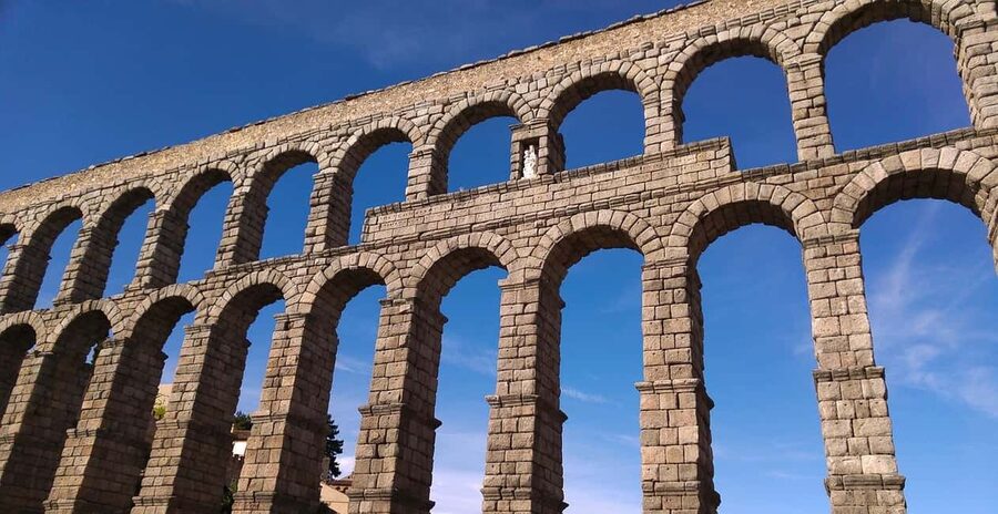 Madrid: Private Segovia Day Trip with Local Guide - Key points to know before booking