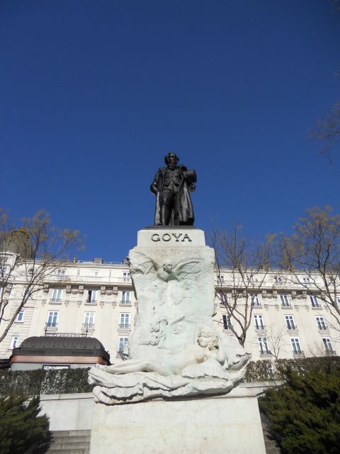 Madrid: Private Tour of the Prado Museum - Meeting the guide at Goya’s Prado entrance