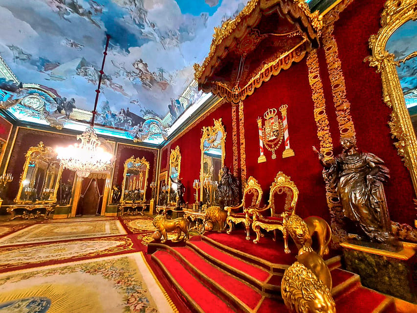 Madrid Private tour: Royal Palace & Cathedral & Old city - Plaza de España, Debod Temple, and the wider route