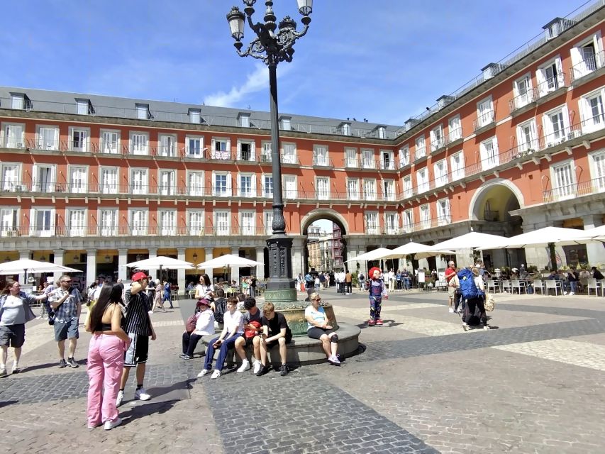 Madrid Private tour: Royal Palace & Cathedral & Old city - Plaza Mayor and the first steps into old Madrid