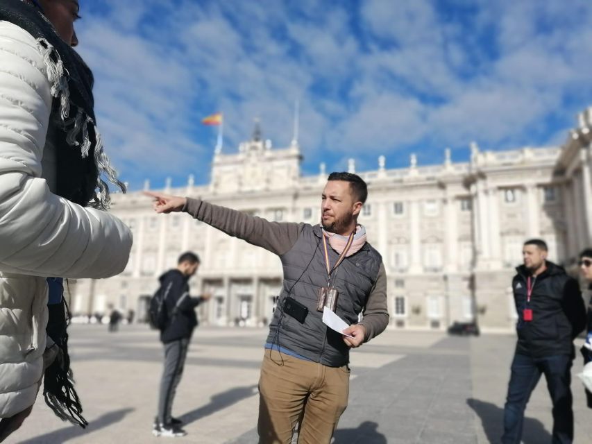 Madrid: Private Walking tour 2,5 hours or 5 hours - Plaza de la Villa and Madrid’s older center