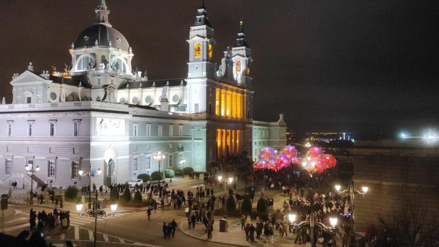 Madrid: Private Walking tour 2,5 hours or 5 hours - Plaza Mayor and the Habsburg-era streets