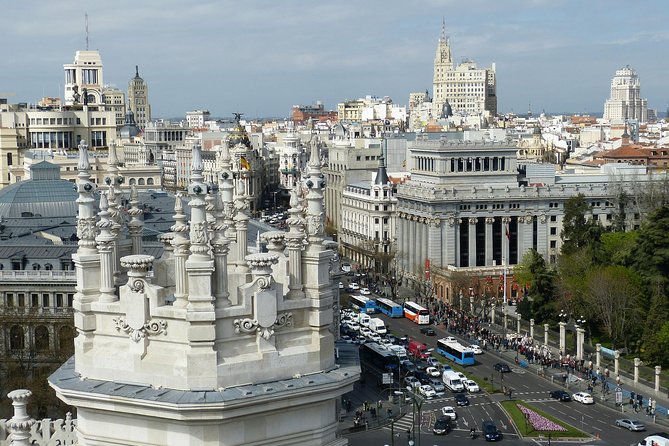 Madrid Private Walking Tour: Very Best of City Center - A four-hour introduction to Madrid’s center