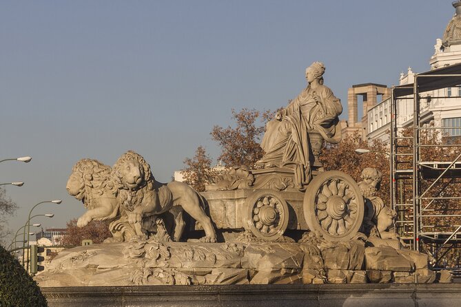 Madrid Private Walking Tour with a Local - Price, private value, and extra costs