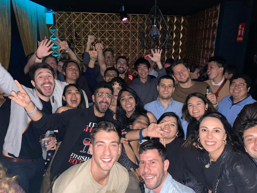 Madrid: PUBCRAWL Ruta de Bares y Fiesta por Madrid - Meeting MADLIFE at Puerta del Sol at 10:30 p.m.