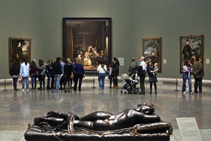 Madrid: Reina Sofia and Prado Museum Tickets and Guided Tour - Velázquez, Goya, and Bosch inside the Prado