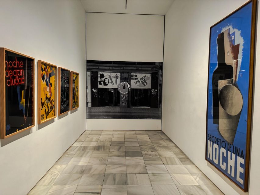 Madrid: Reina Sofía Guided Tour with Skip-the-Line Tickets - The bilingual tour issue