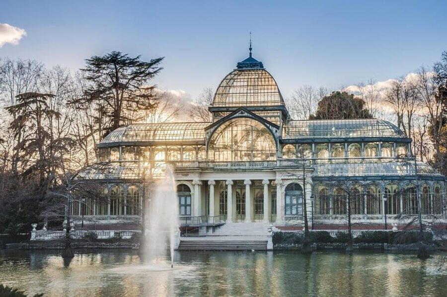 Madrid: Retiro Park Segway Tour - A quick pass through the Las Letras Quarter