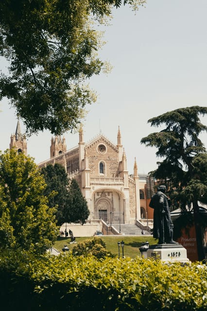 Madrid Retro Tour 120 min, old town, modern Madrid + surprise destination - Atocha, the Prado, and Los Jerónimos