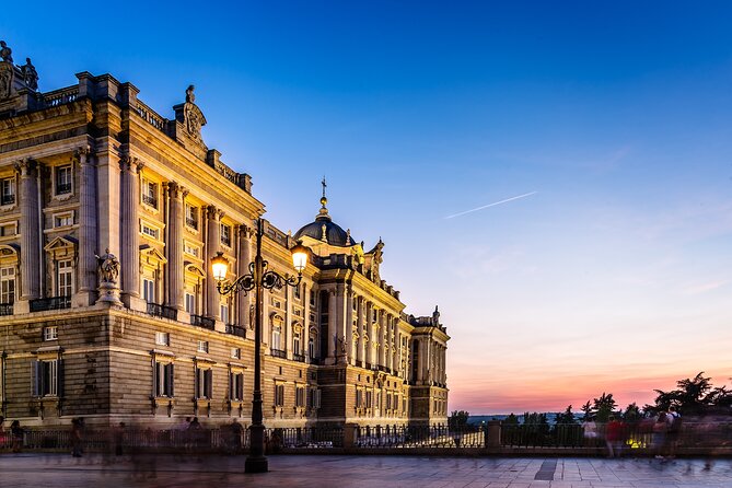 MADRID: Royal Palace and Prado Museum with transportation included - Group size, pace, and the best type of visitor