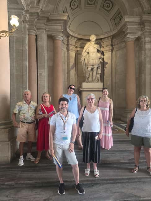 Madrid: Royal Palace Guided Tour w/ Skip-the-Line Entry - Who will get the most from this palace tour?