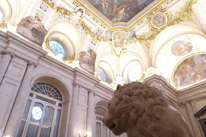 Madrid Royal Palace Private Tour with Skip-the-line Ticket - How to make the most of the palace visit