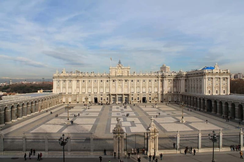 Madrid: Royal Palace Private Tour with Tickets - Meeting below Goya’s statue