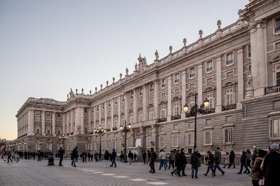 Madrid: Royal Palace Skip-the-Line Guided Tour - Plaza de la Villa and Plaza de Oriente