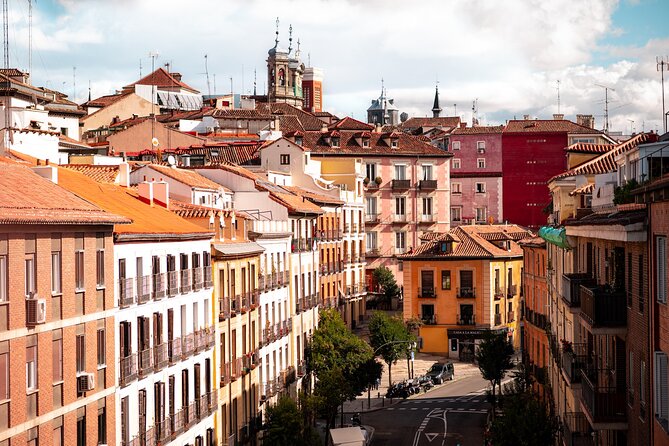 Madrid’s History, Bites & Sips – An Intimate Tour Since 2018 - Why this walk works for first-time Madrid visitors