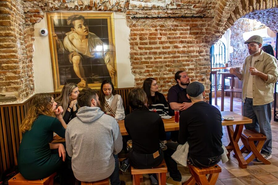Madrid's Iconic Tapas, Taverns & History Experience - The 45-minute regional food stop