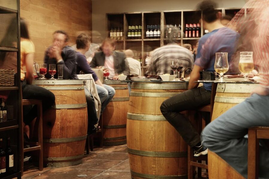 Madrid’s Walking Tour: A Food Tasting Journey - Seven tapas and four drinks: what the package means