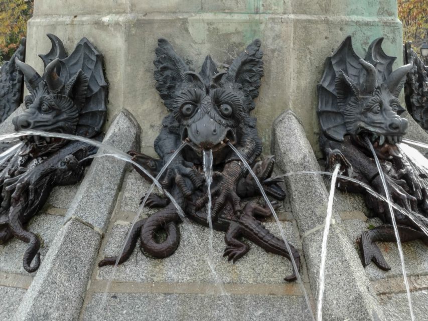 Madrid: Secrets of Retiro Park 2-Hour Walking Tour - Crystal Palace, Retiro’s star attraction